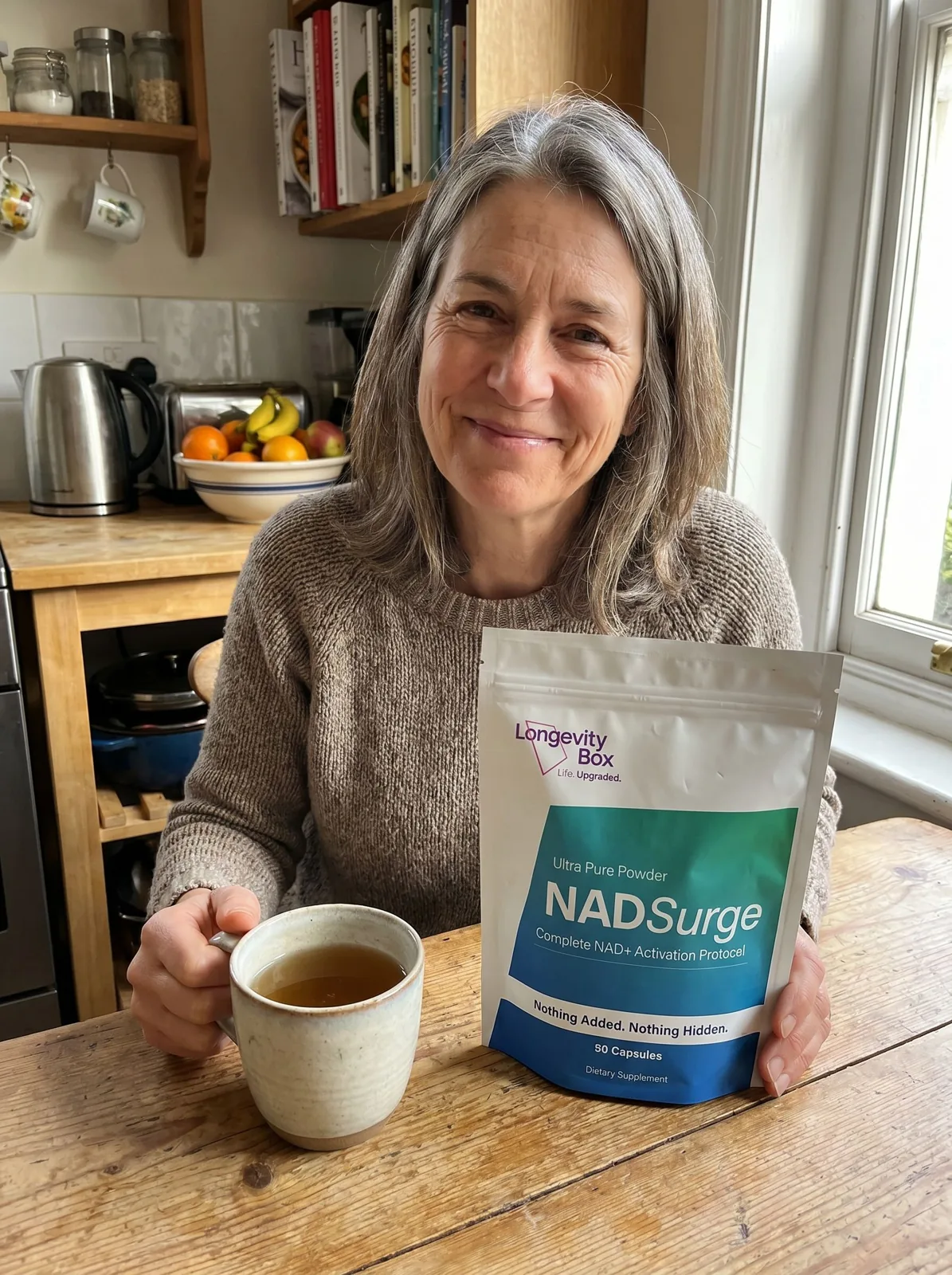 Customer with her NAD Surge pouch at breakfast